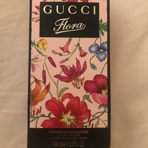 Gucci Flora Gorgeous Gardenia Perfume